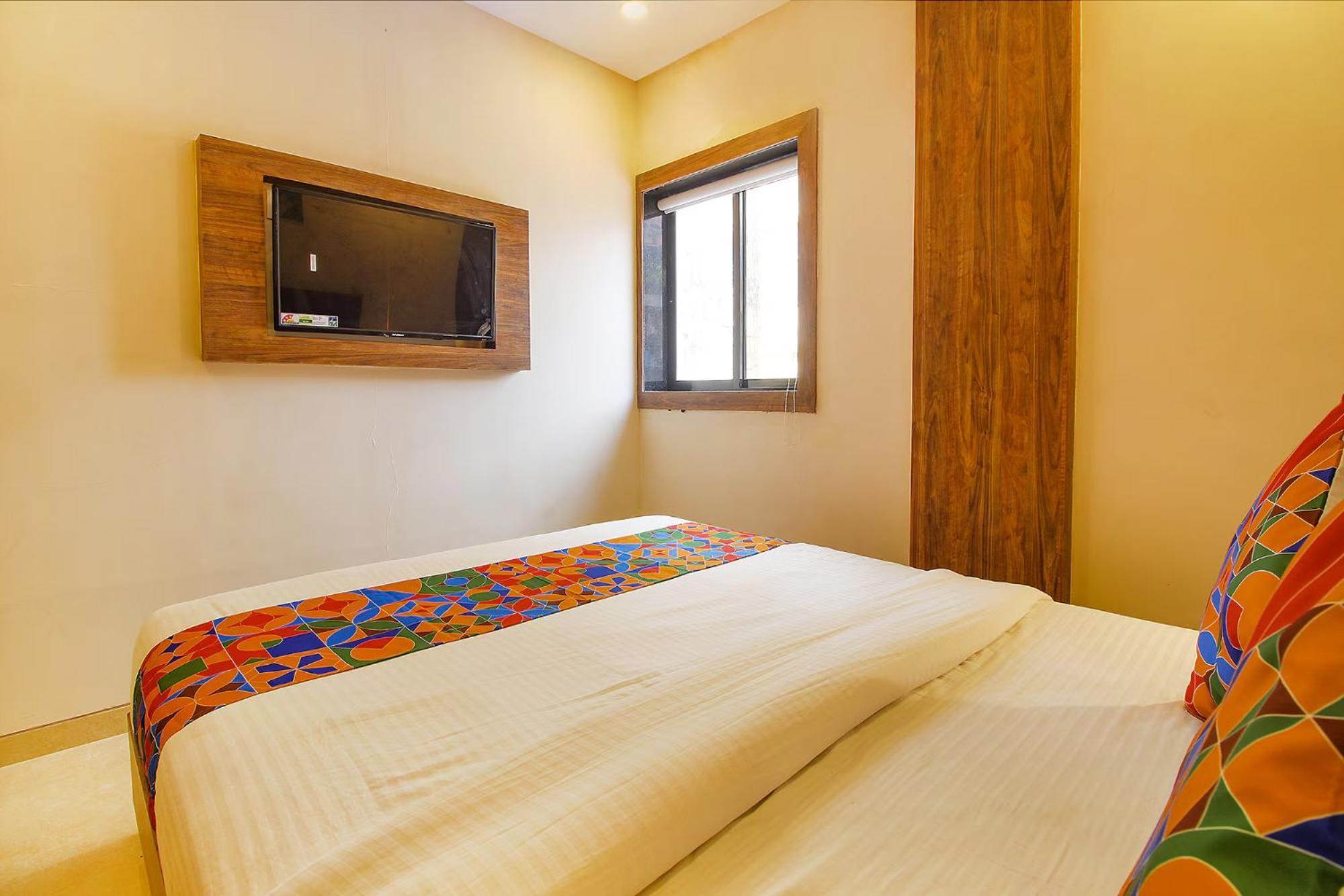 Fabhotel Peninsula - Nr Csmt Station - Mumbai — Photos 3